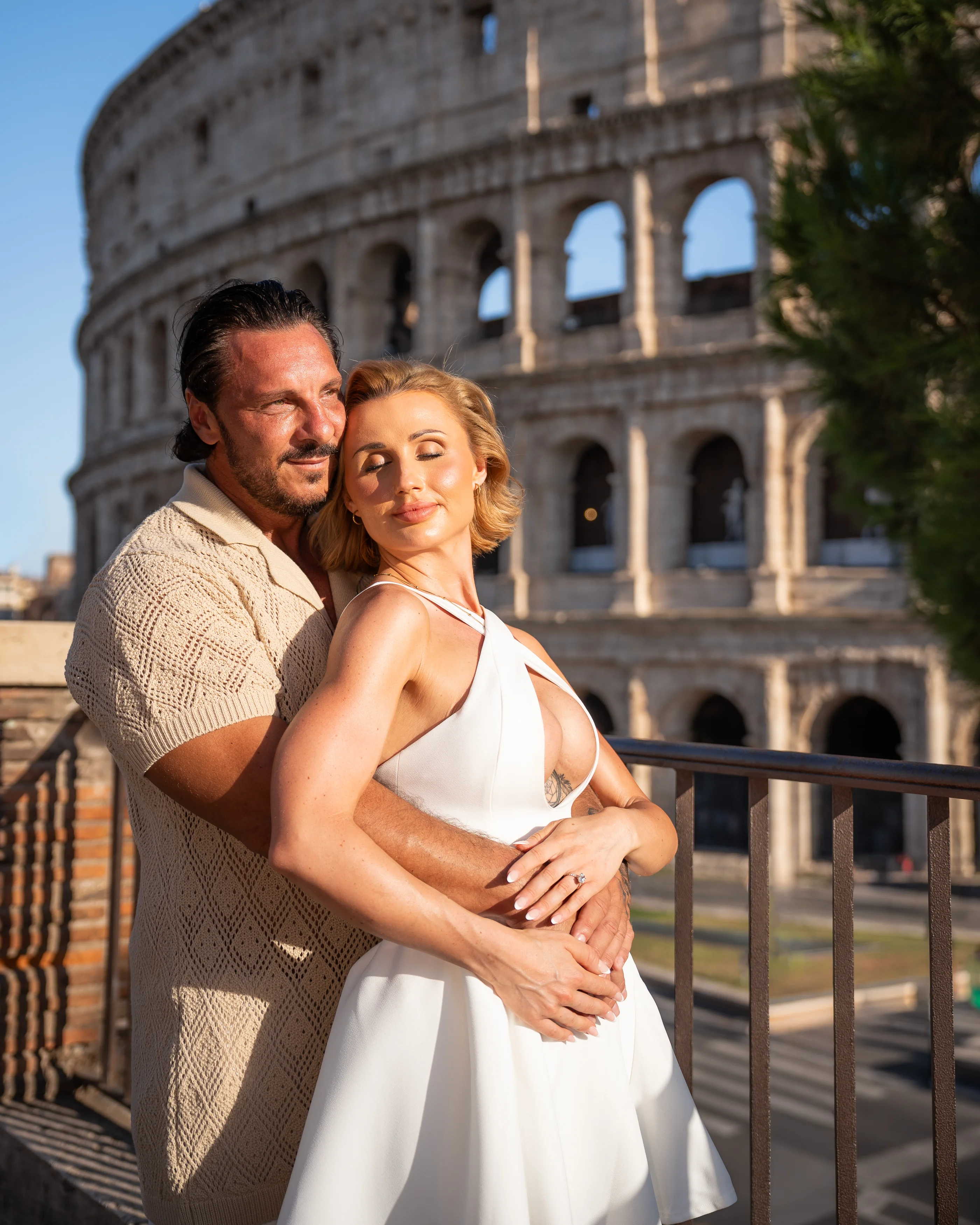 Romantic couple photoshoot in Rome