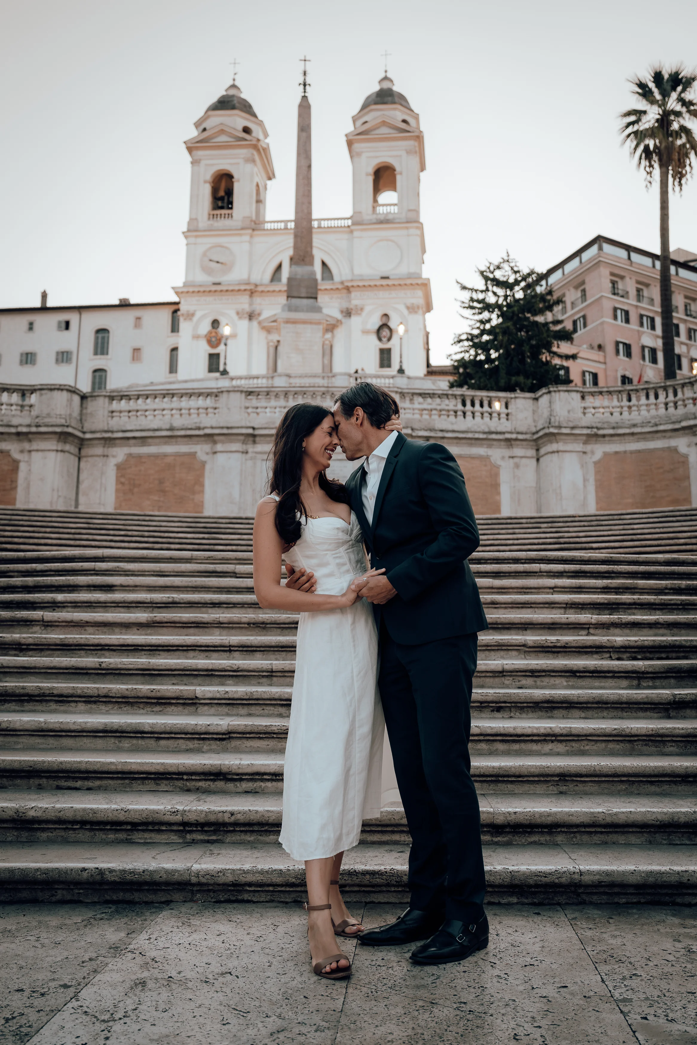 Romantic couple photoshoot in Rome