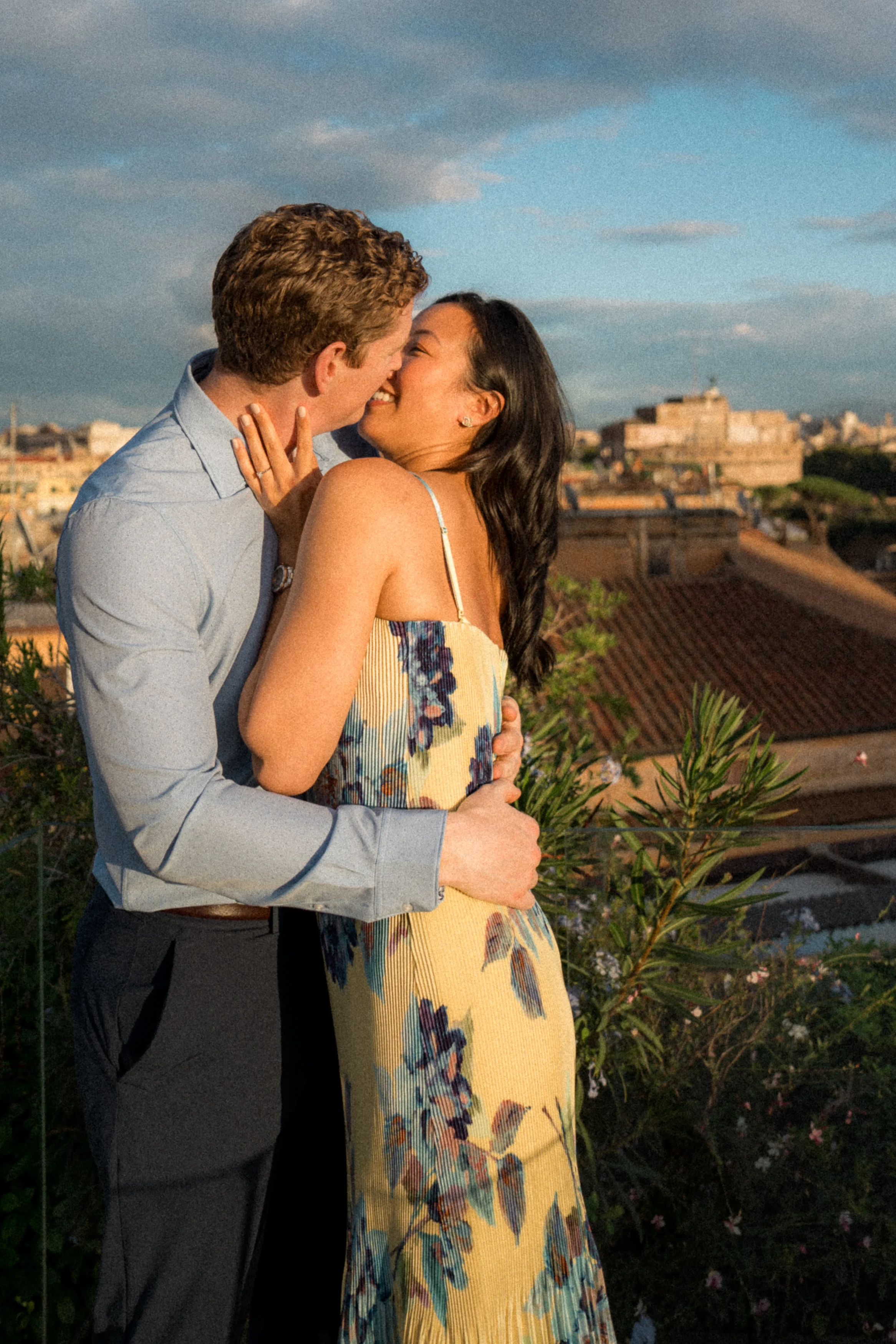 Romantic couple photoshoot in Rome
