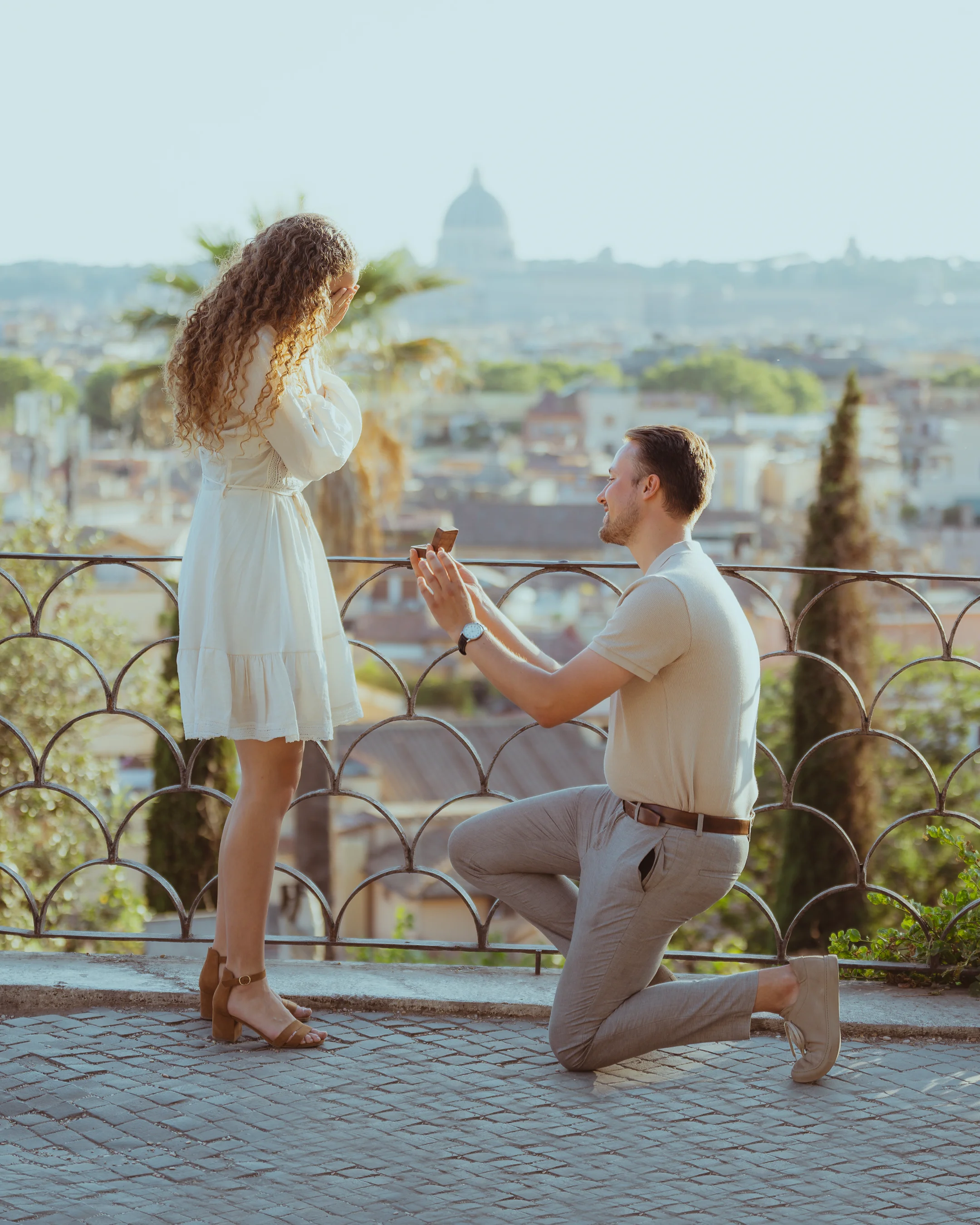 Marriage proposal photography in Rome